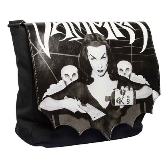 kreepsville Handbags - Kreepsville Vampira Poison Web Messenger Bag